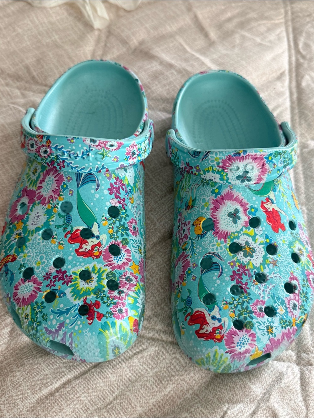 CROCS x Disney Vera Bradley Little Mermaid Crocs